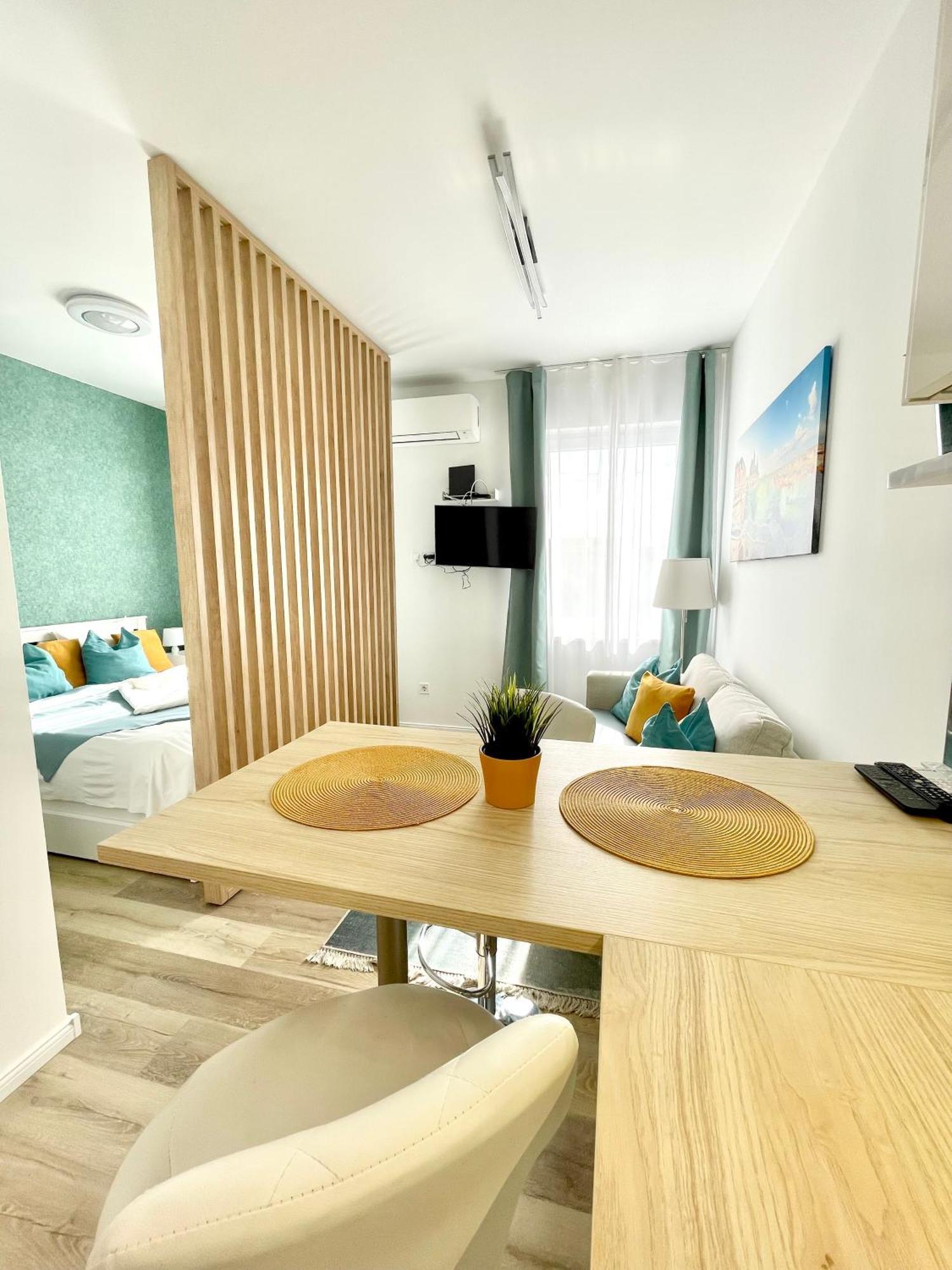 Margaret Apartment Next To The Lukacs Spa With Panorama Danube ブダペスト エクステリア 写真