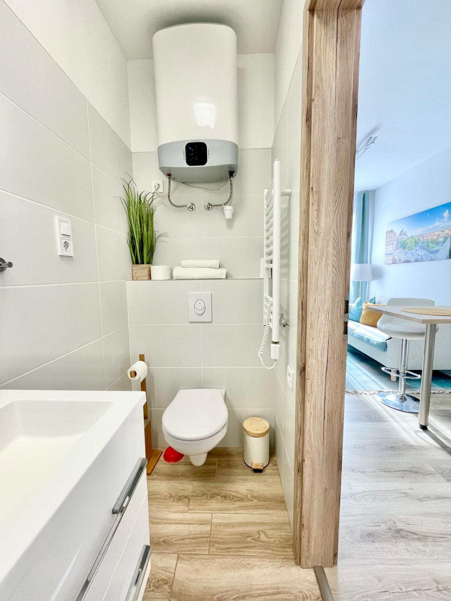 Margaret Apartment Next To The Lukacs Spa With Panorama Danube ブダペスト エクステリア 写真