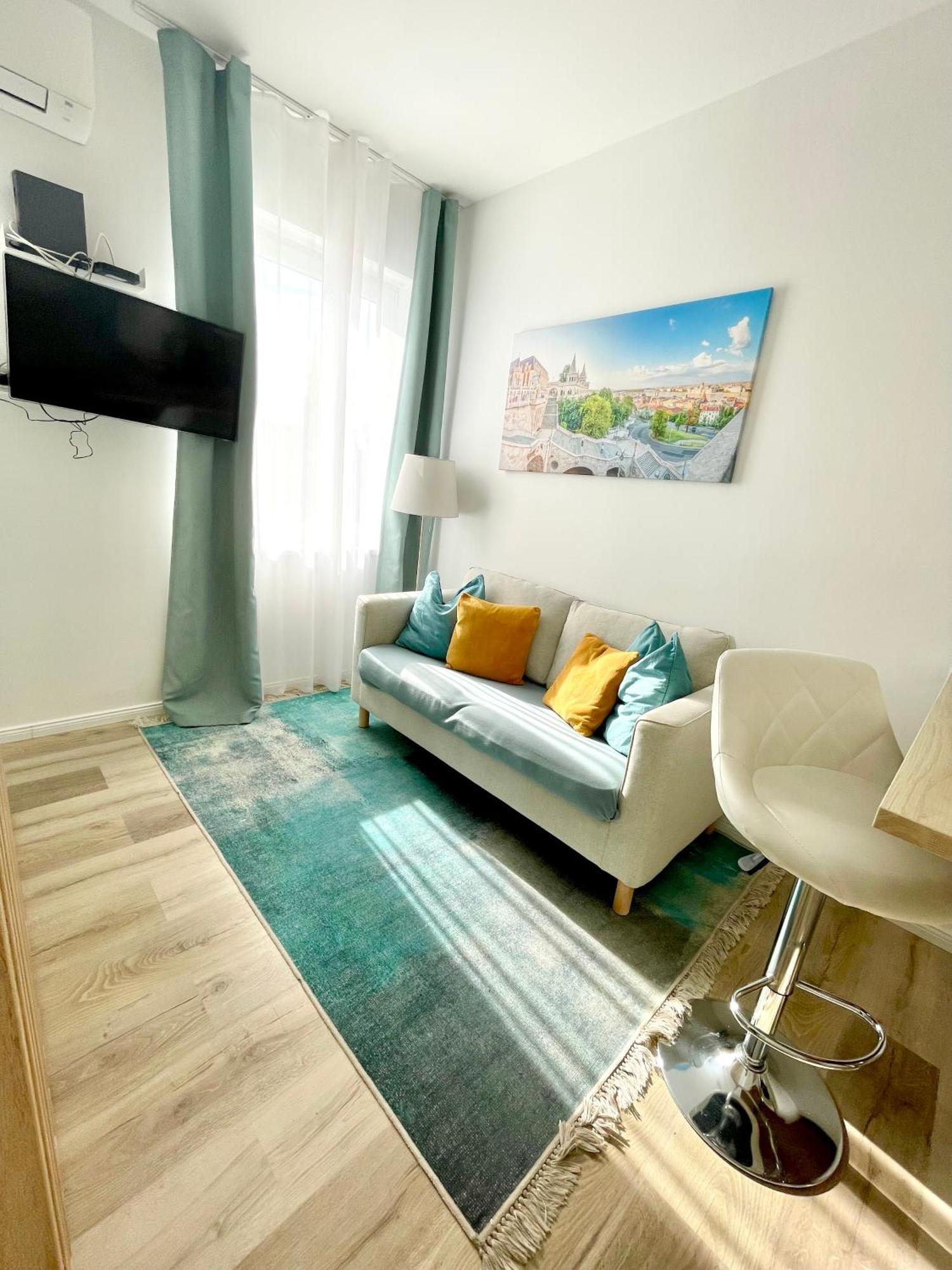 Margaret Apartment Next To The Lukacs Spa With Panorama Danube ブダペスト エクステリア 写真
